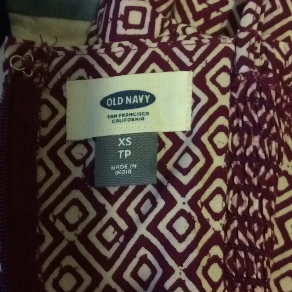 Dress - Picture 4 of 5